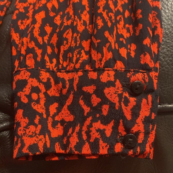 ZARA WOMAN
PREMIUM DENIM COLLECTION ANIMAL PRT RUFFLED RED & BLK MINI DRESS, M - Picture 7 of 10